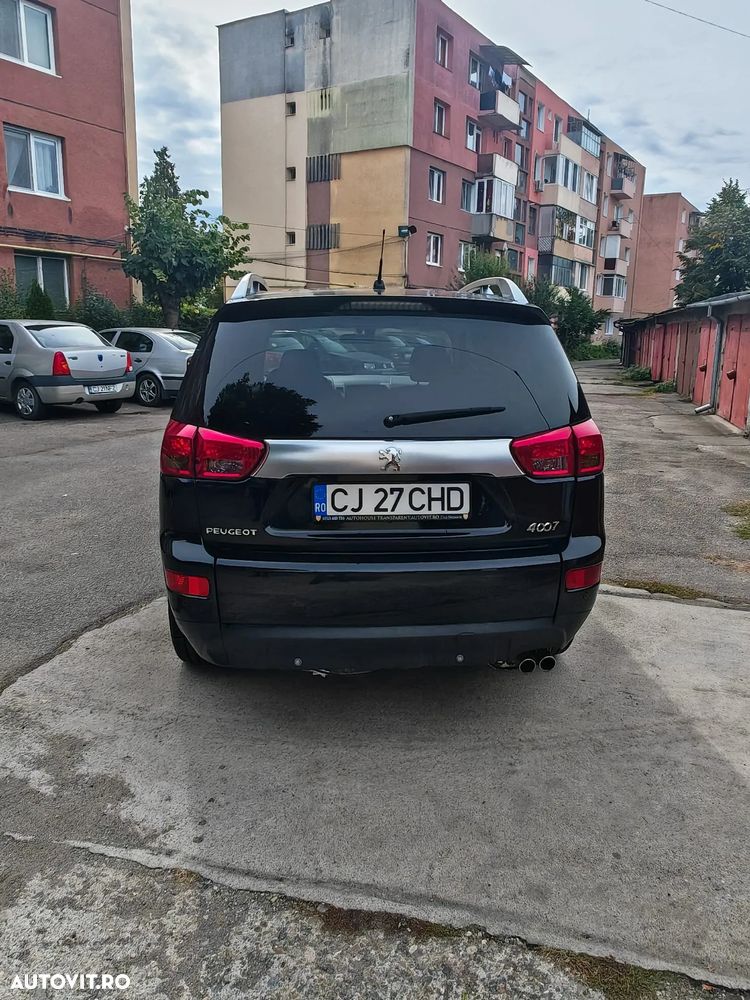 Peugeot 4007 - 2