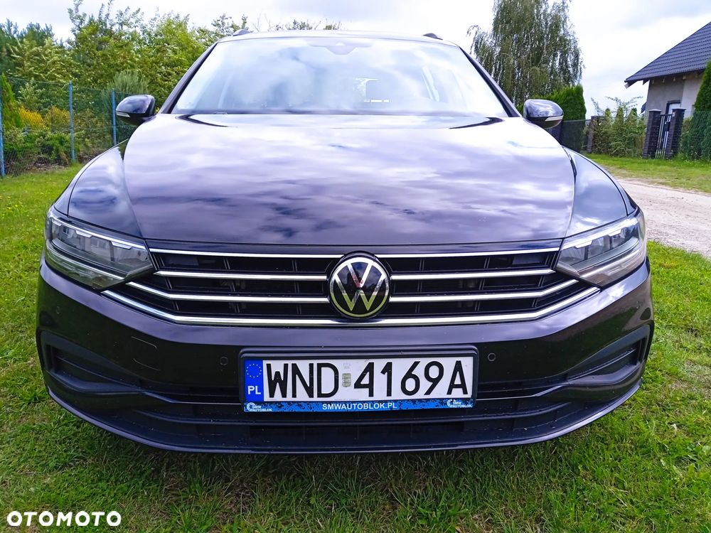 Volkswagen Passat Variant 1.5 TSI EVO Business DSG - 4