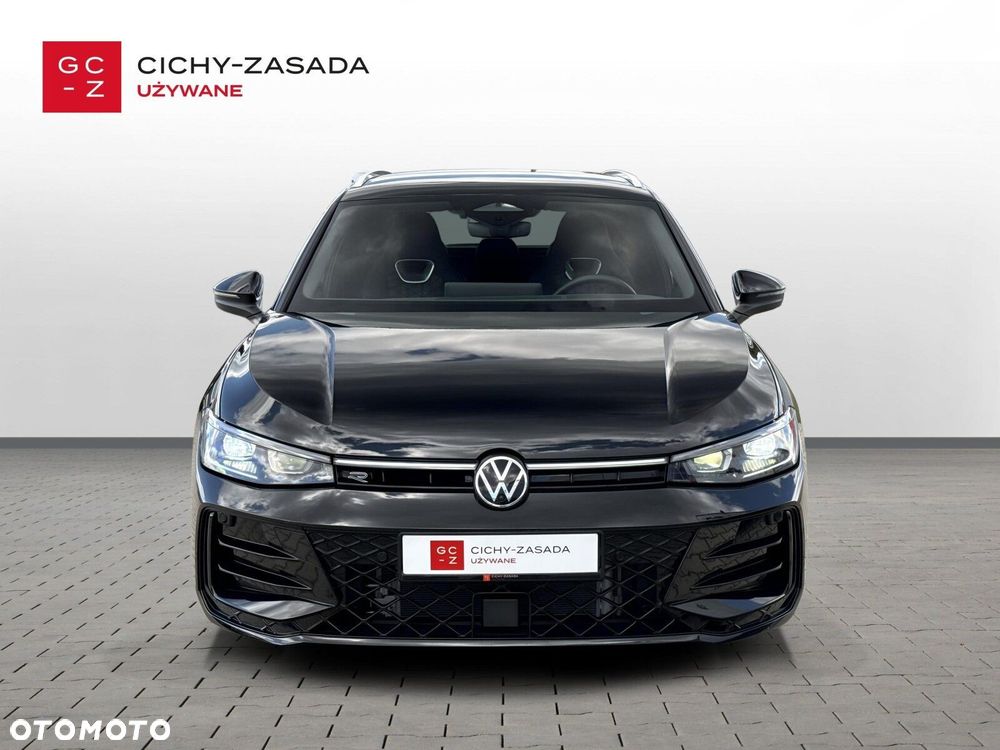 Volkswagen Passat Variant 2.0 TDI SCR 4Mot R-Line DSG - 9