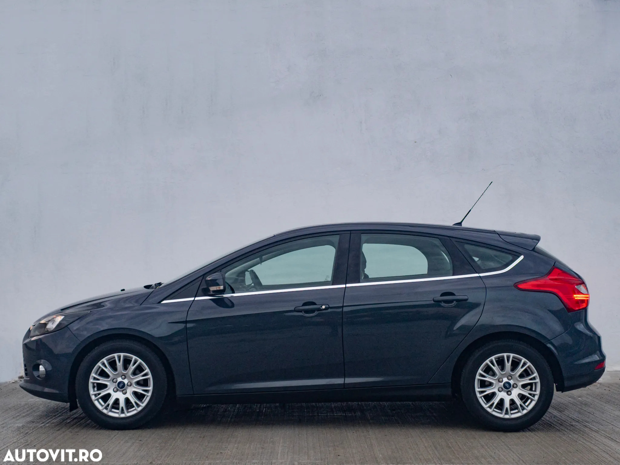 Ford Focus 1.6 TDCi DPF Start-Stopp-System Titanium - 13