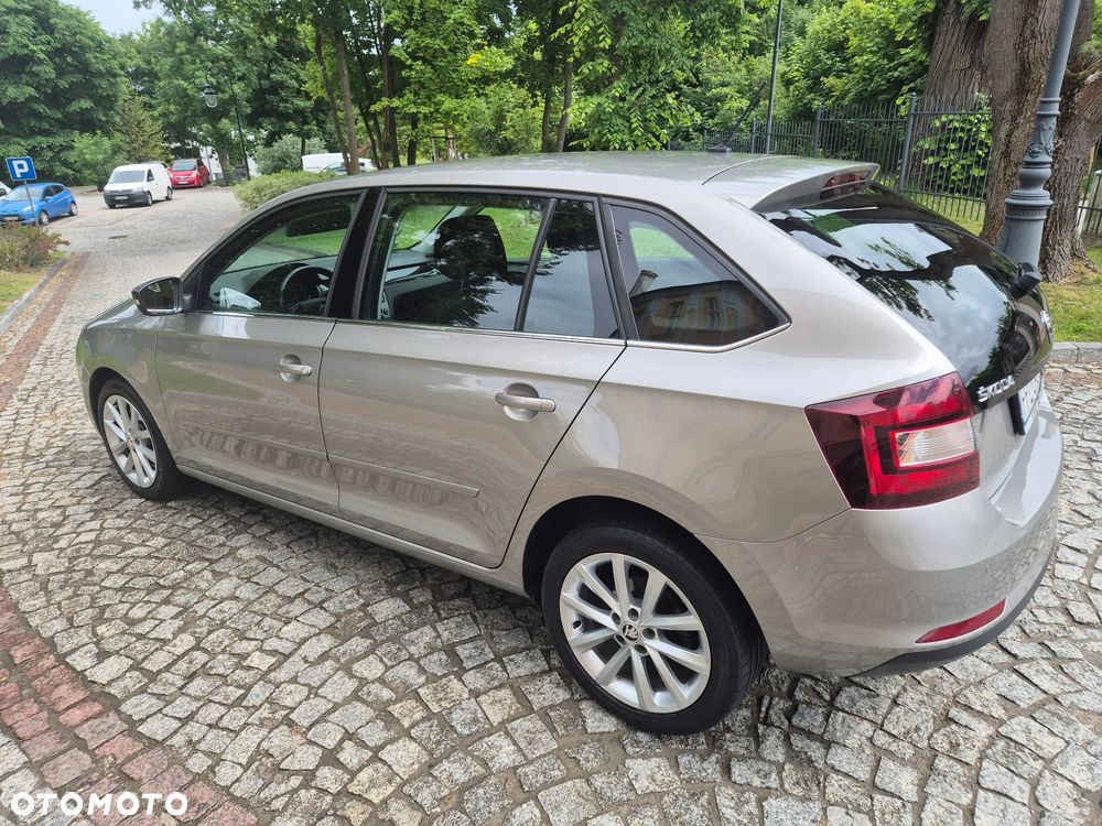 Skoda RAPID Spb 1.0 TSI Style - 1