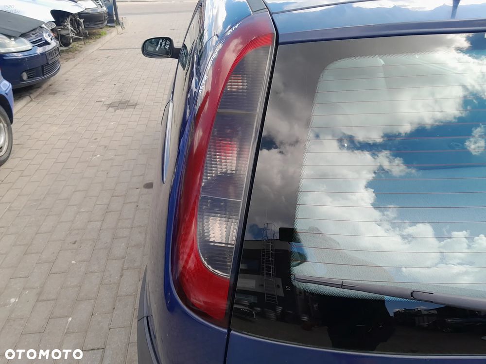 OPEL CORSA C LAMPA LEWA TYLNA LEWY TYŁ W BŁOTNIK - 1
