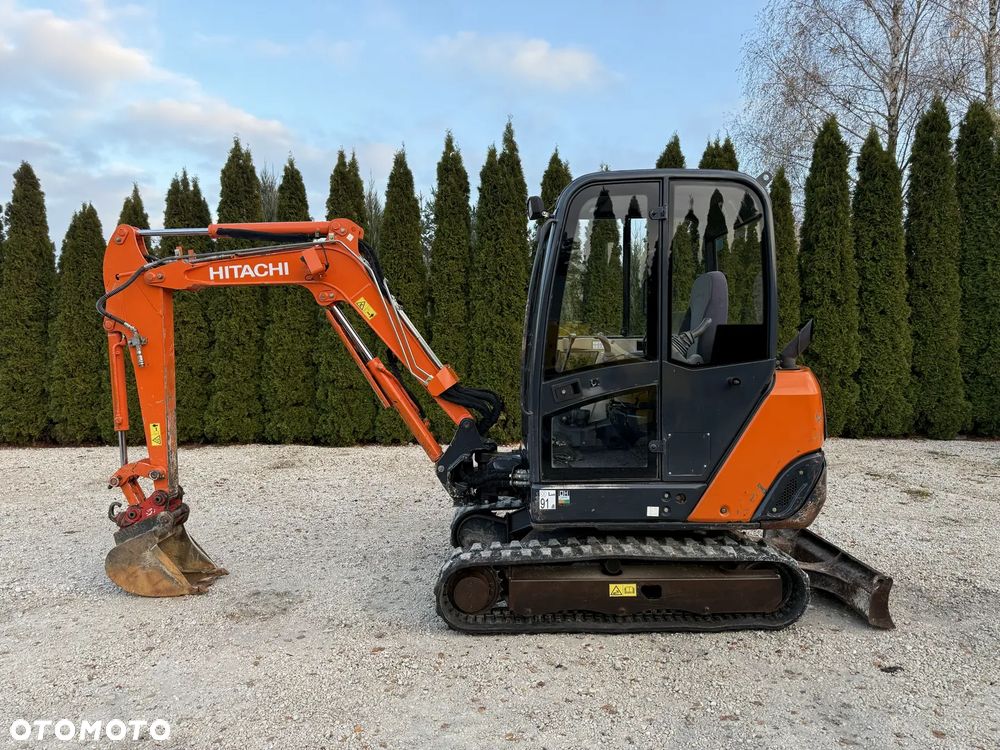 Hitachi ZAXIS ZX 27-3 27 / 2012 ROK / TYLKO 3567 MTH! / PIĘKNA / Z NIEMIEC / W CAŁOŚCI ORYGINAŁ / 303.5 301 302 303 302.7 PC 30 27 KX - 1