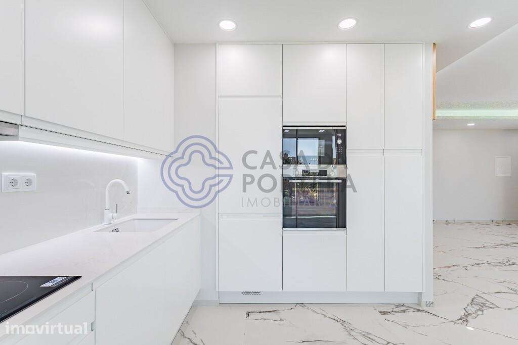 Apartamento T3 + 1 Novo com piscina e arrecadação para venda em Lagos - Grande imagem: 2/41