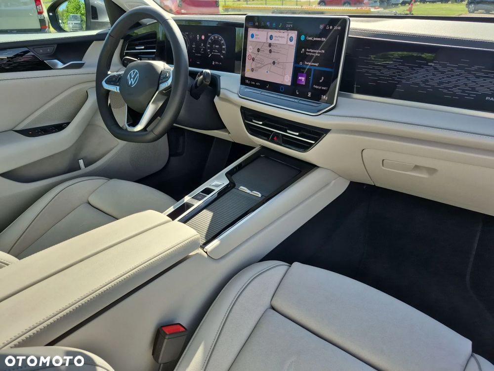 Volkswagen Passat - 9