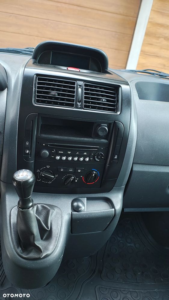 Peugeot Expert - 9