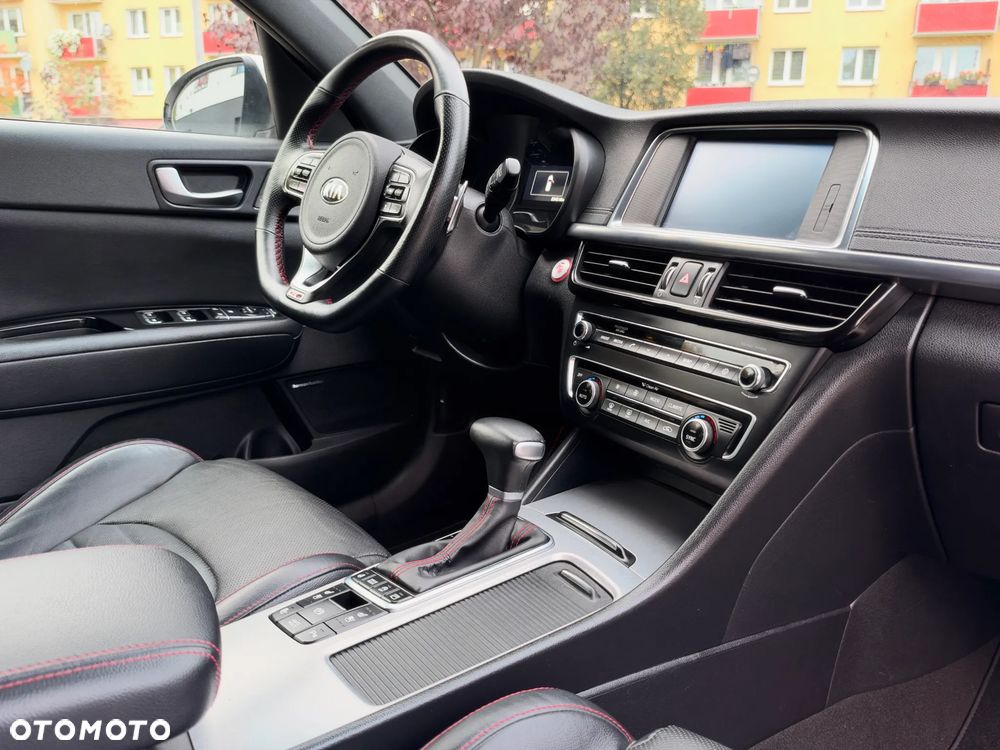 Kia Optima 1.7 CRDI GT Line DCT - 35