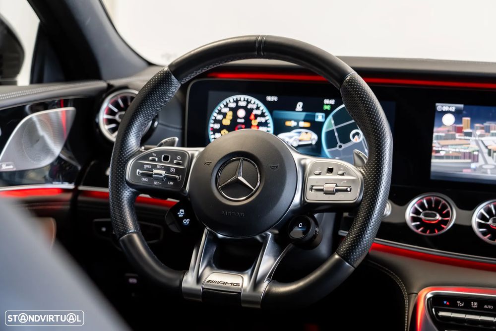 Mercedes-Benz AMG GT 63 4MATIC+ - 11