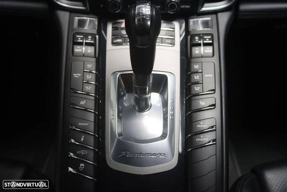 Porsche Panamera S Hybrid - 23