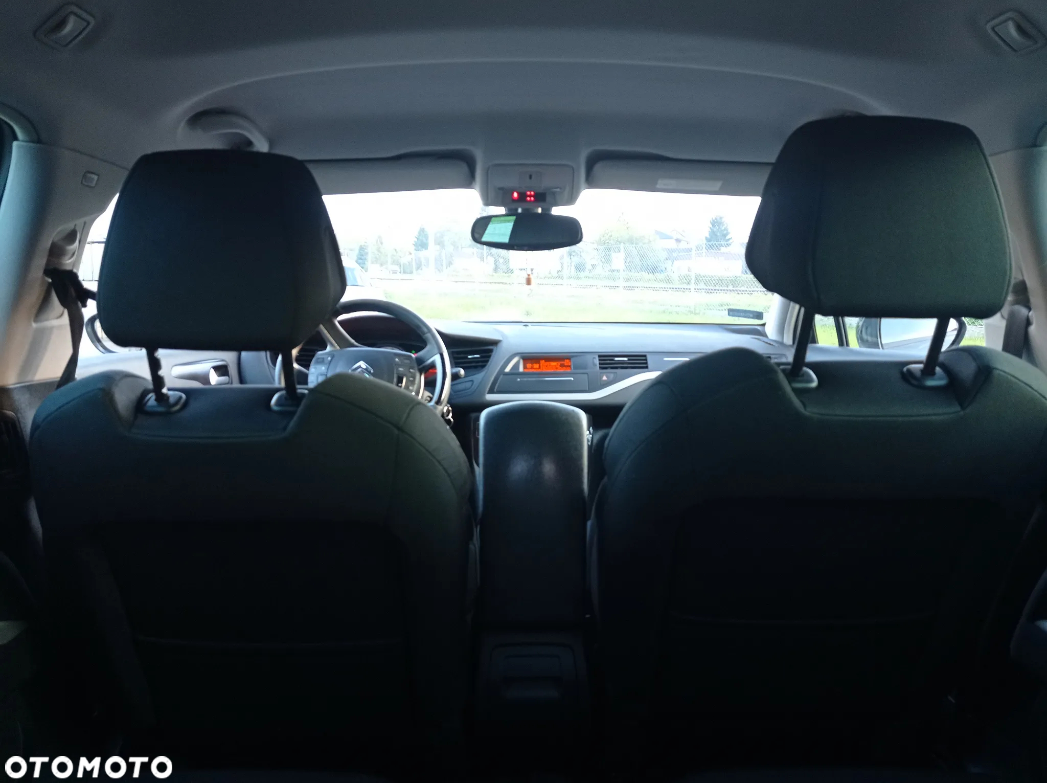 Citroën C5 2.0 HDi Attraction - 10