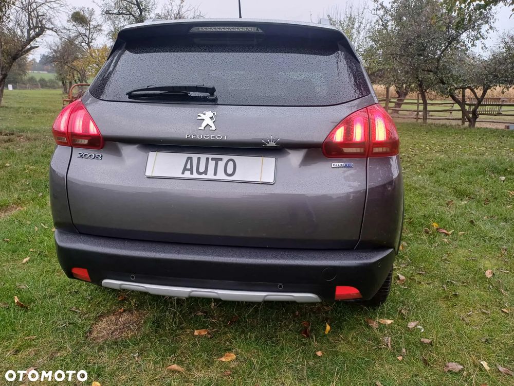 Peugeot 2008 - 14