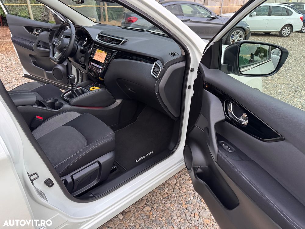 Nissan Qashqai 1.5 DCI TEKNA+ - 25