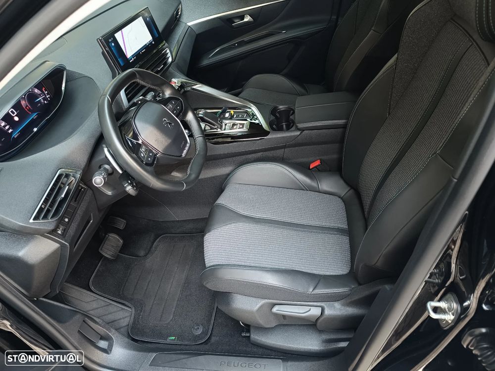 Peugeot 3008 1.2 PureTech Allure EAT8 - 11