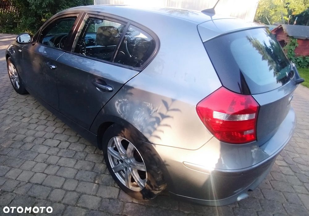 BMW Seria 1 120d DPF - 7