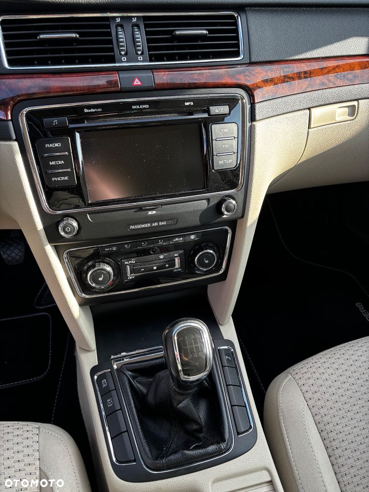 Skoda Superb 1.8 TSI Elegance - 11