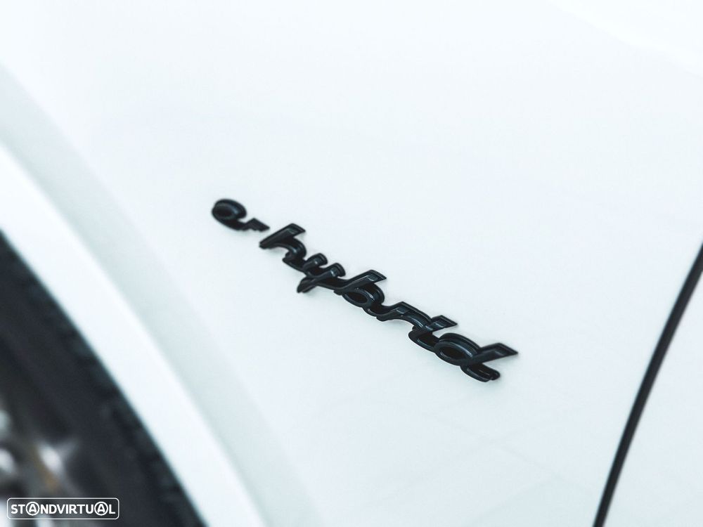 Porsche Cayenne Coupé E-Hybrid - 23