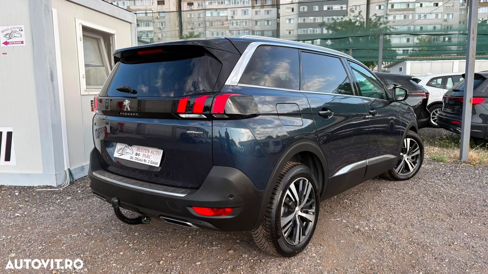 Peugeot 5008 - 37