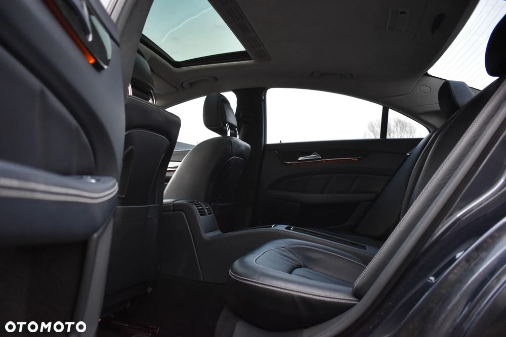 Mercedes-Benz CLS 350 d 4-Matic - 8