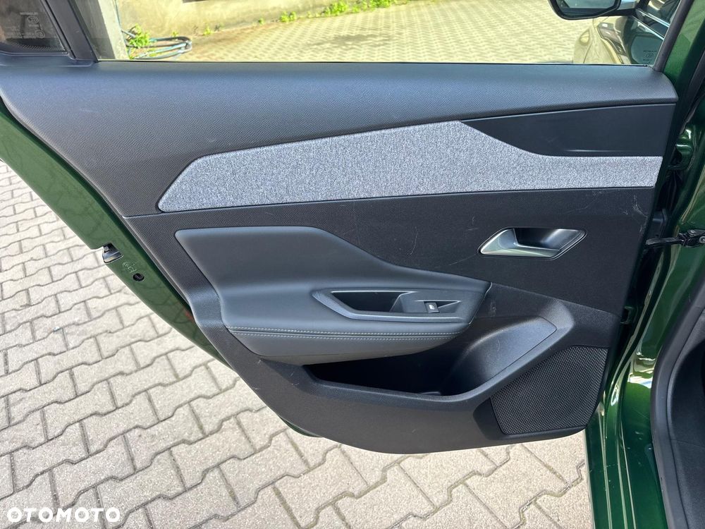 Peugeot 308 1.5 BlueHDi Allure S&S - 34