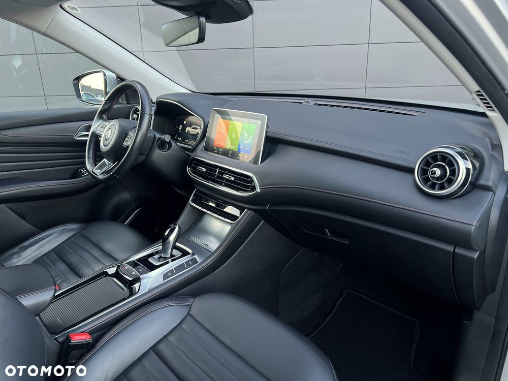 MG HS PHEV Luxury - 37