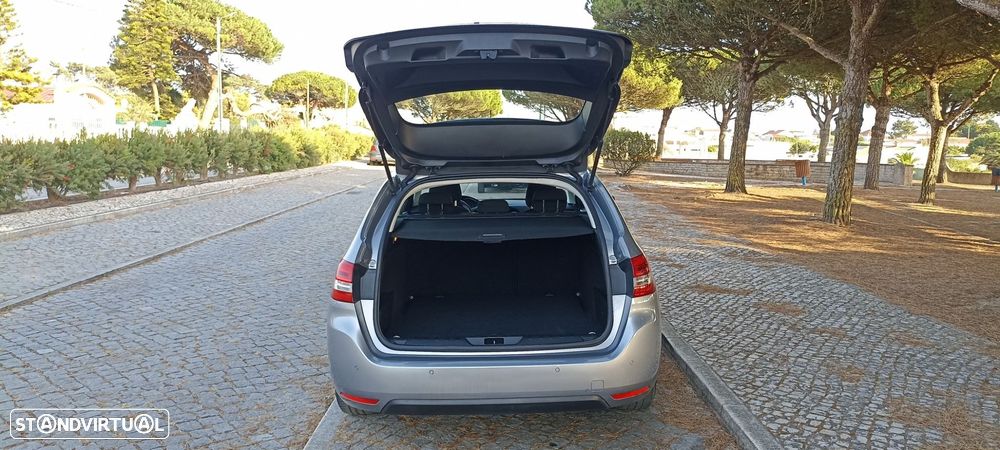 Peugeot 308 SW 1.6 BlueHDi Active - 11