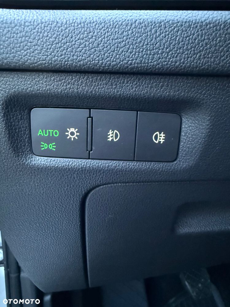 Skoda Octavia 1.5 TSI ACT Ambition - 26