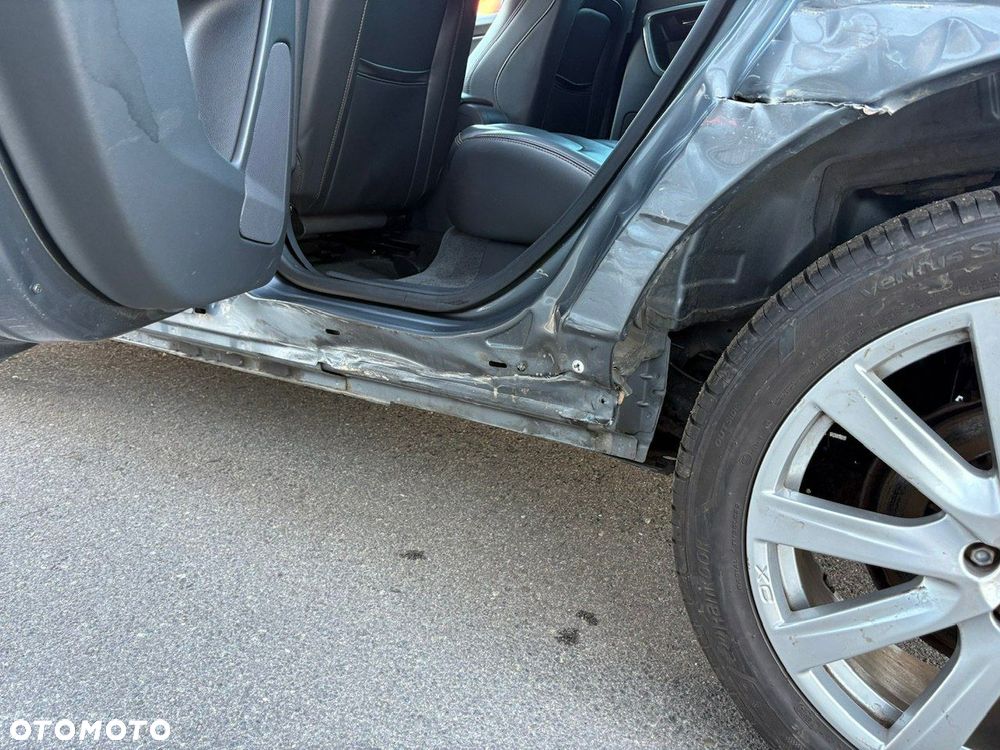 Volvo XC 60 D4 AWD Geartronic Momentum - 21