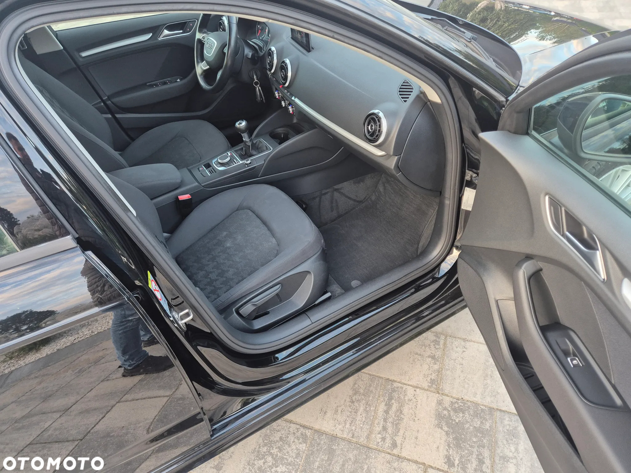 Audi A3 Sportback 1.6 TDI Attraction - 17