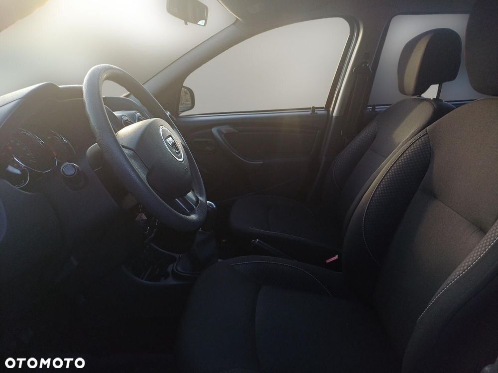 Dacia Duster 1.6 SCe S&S - 13