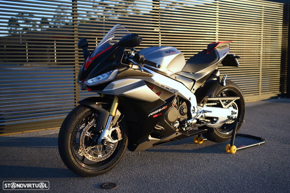 Aprilia RSV 4 - 20