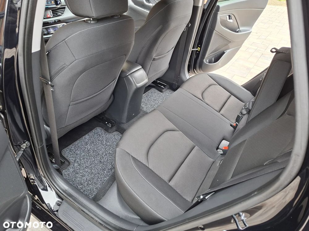 Hyundai i30 - 22