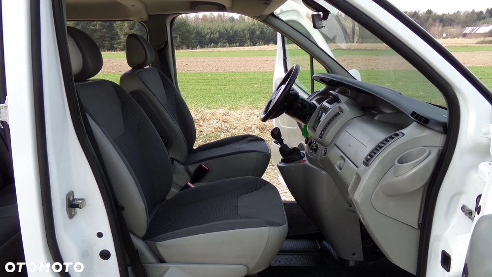 Opel VIVARO 2.5 150KM * L2H1 * KLIMA * SERWIS * DUBEL KABINA * ZADBANY ! - 19