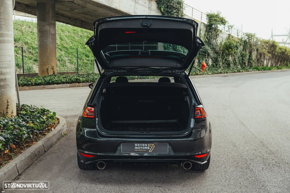 VW Golf 2.0 TDi GTD DSG - 13