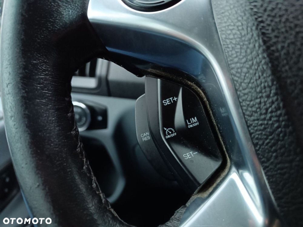 Ford Transit - 14