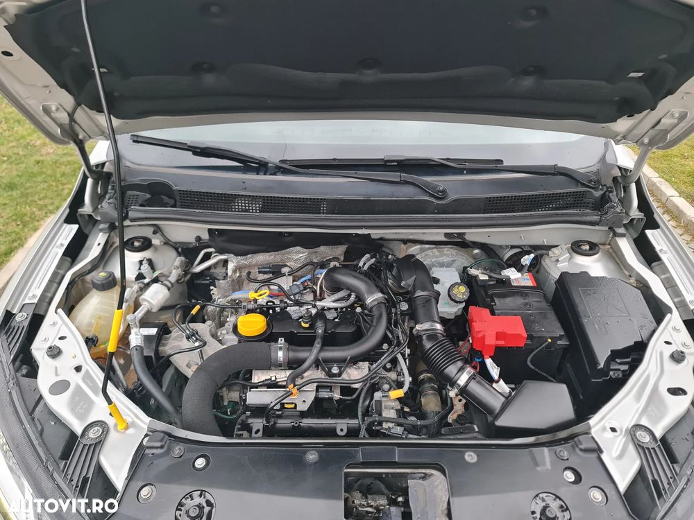 Dacia Logan TCe 90 MT6 Comfort - 9