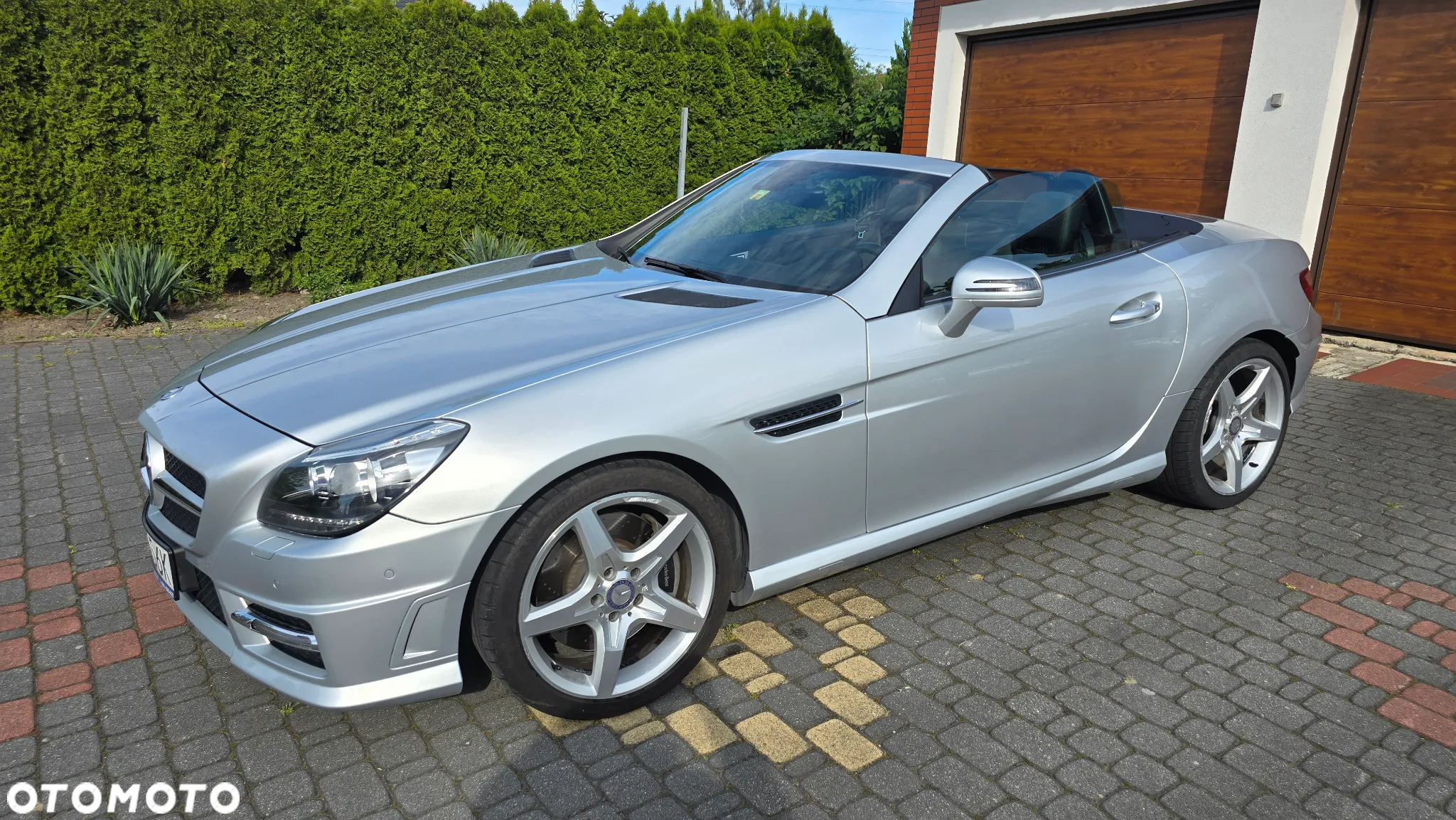 Mercedes-Benz SLK 200 (BlueEFFICIENCY) 7G-TRONIC - 29