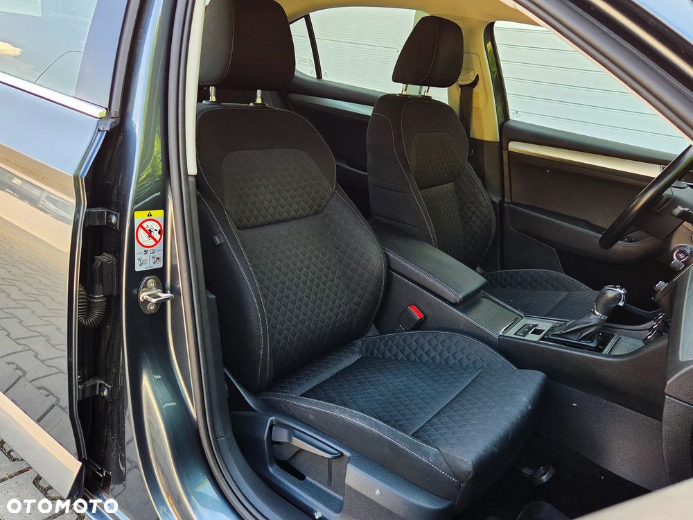 Skoda Superb 2.0 TSI Ambition DSG - 22