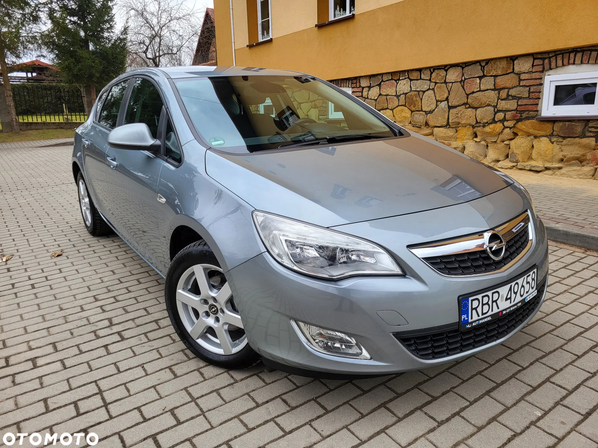 Opel Astra 1.4 Turbo Design Edition - 4