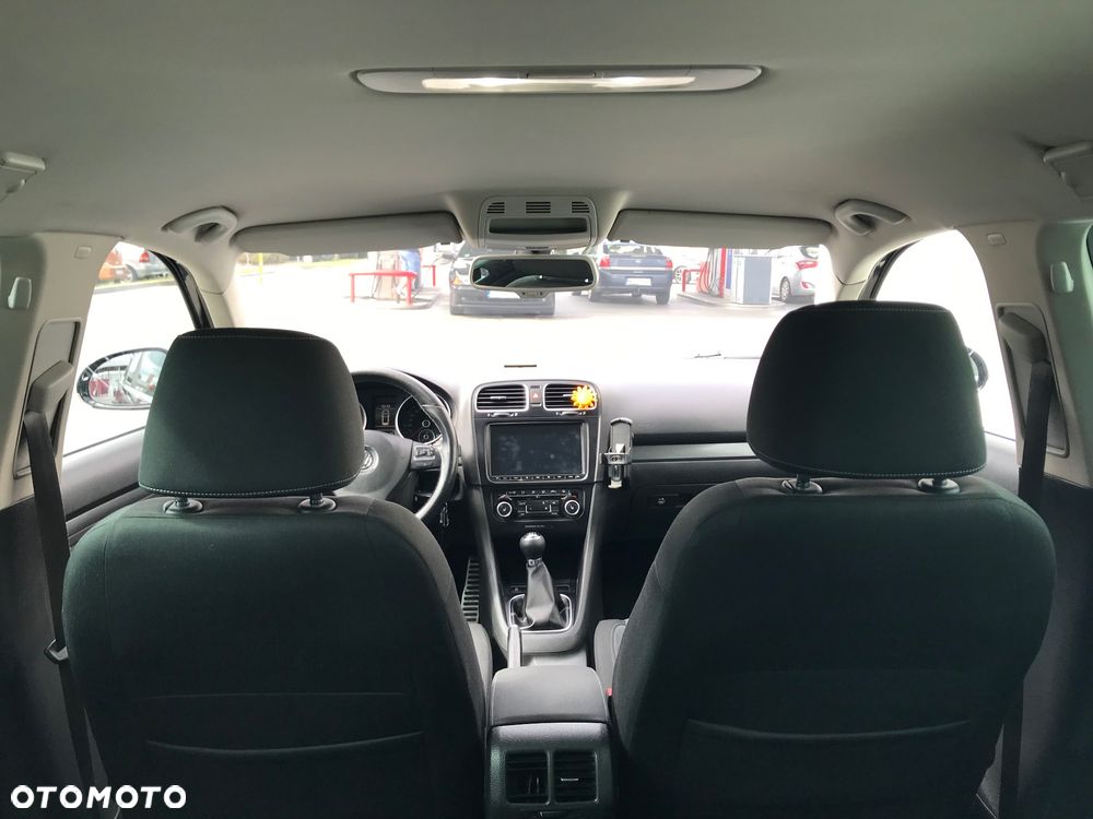Volkswagen Golf - 23