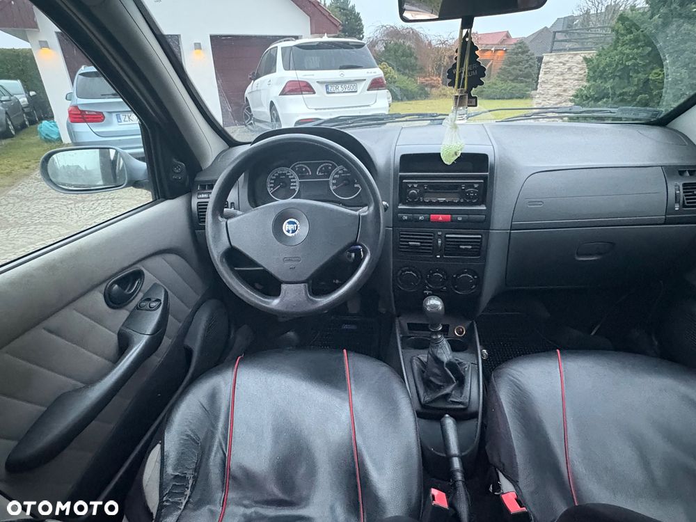 Fiat Albea 1.4 Fresh - 12