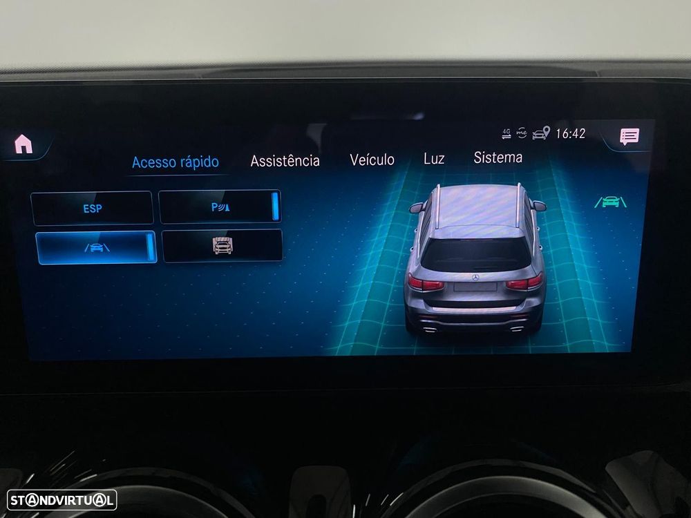 Mercedes-Benz GLB 180 d Progressive - 29