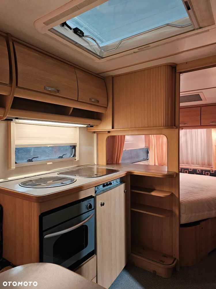 Hobby - TEC 460. DMC-1250. WŁĄCZ  FILMIK ! ŁÓŻKO MAŁŻEŃSKIE. MOTO-MOVER ! NOWY SOLAR. ŁAZIENKA. - 22