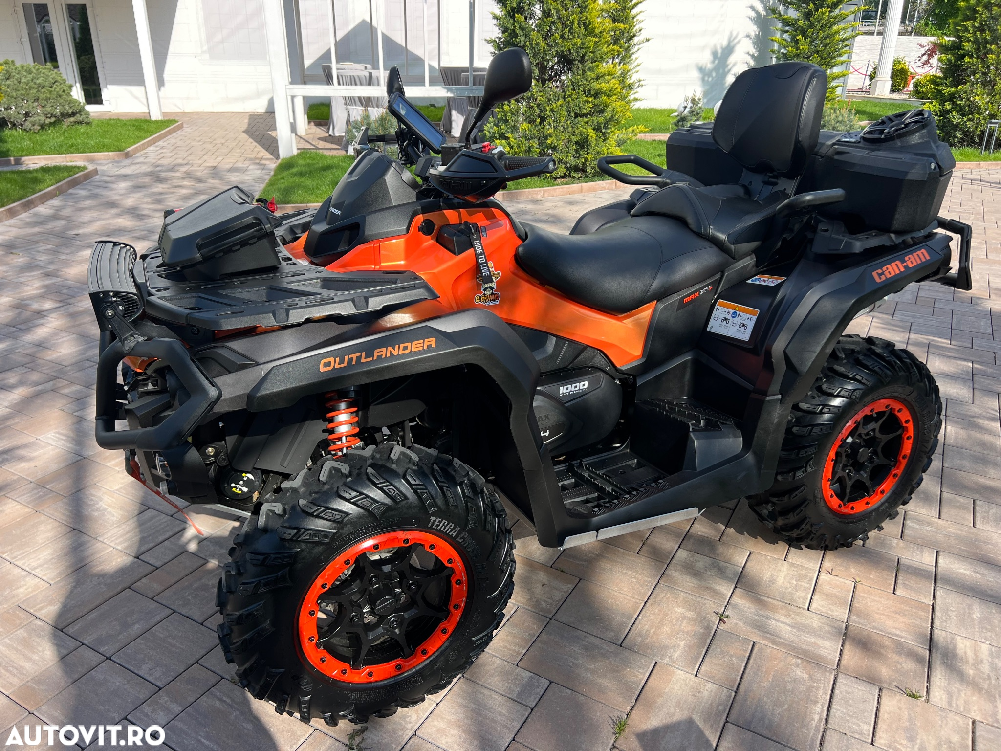 Can-Am Outlander Max - 8