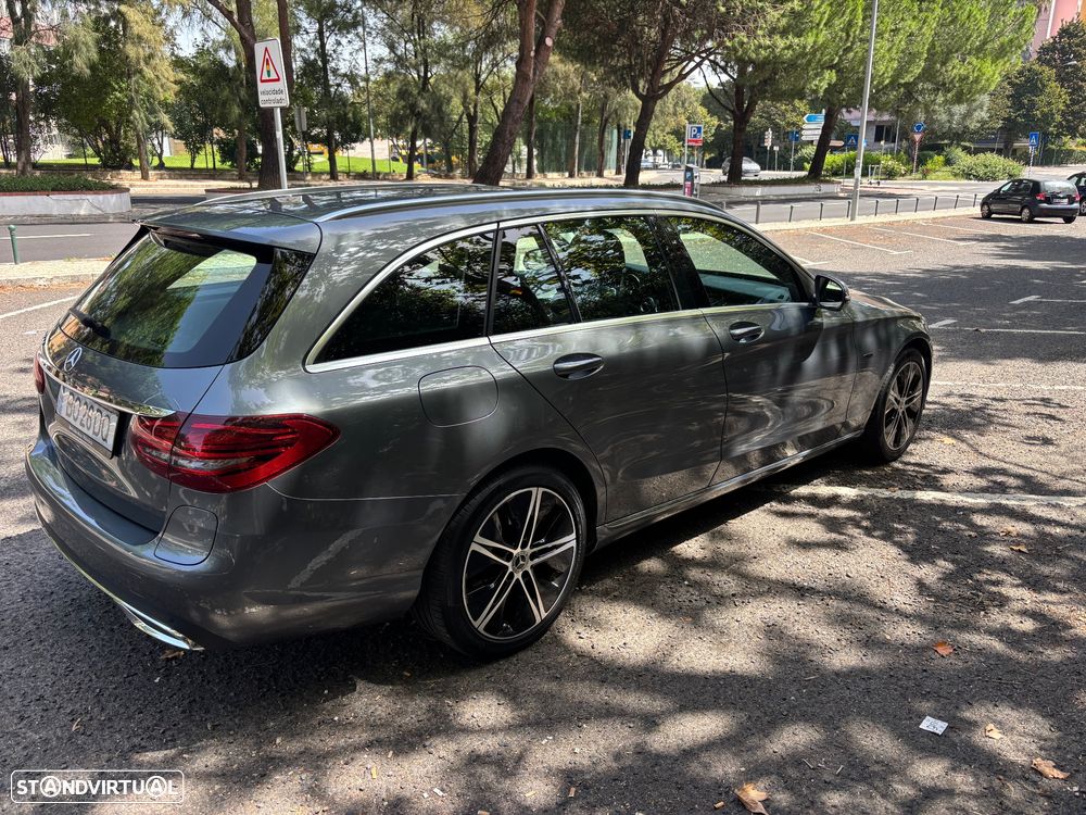 Mercedes-Benz C 300 BlueTEC Hybrid - 4