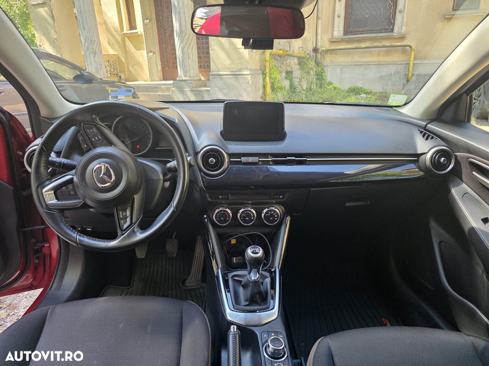 Mazda 2 G90 Takumi - 8