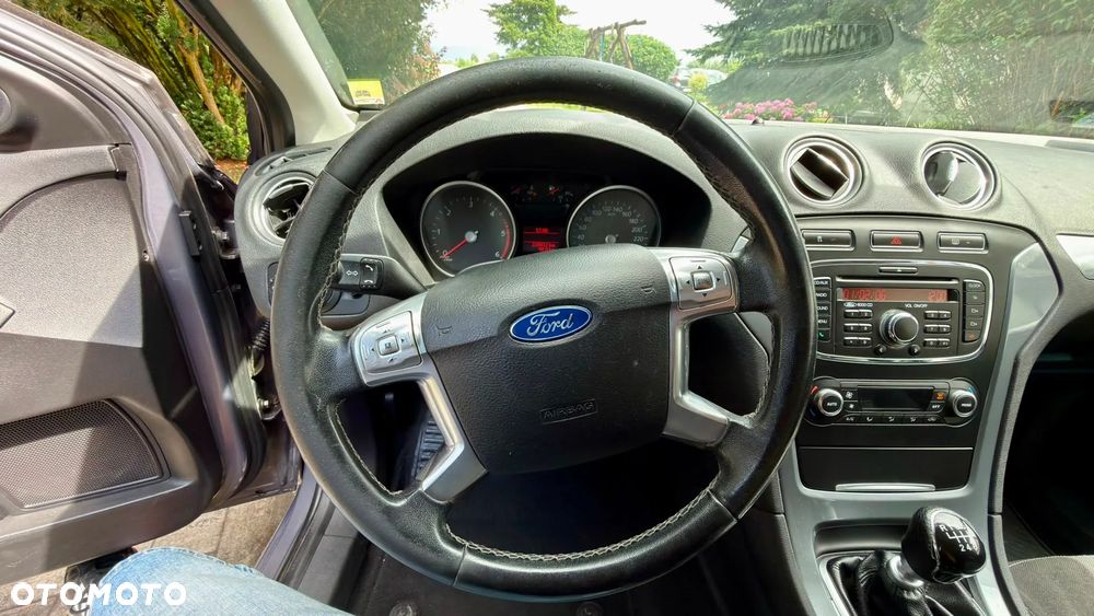 Ford Mondeo 2.0 TDCi Trend - 35