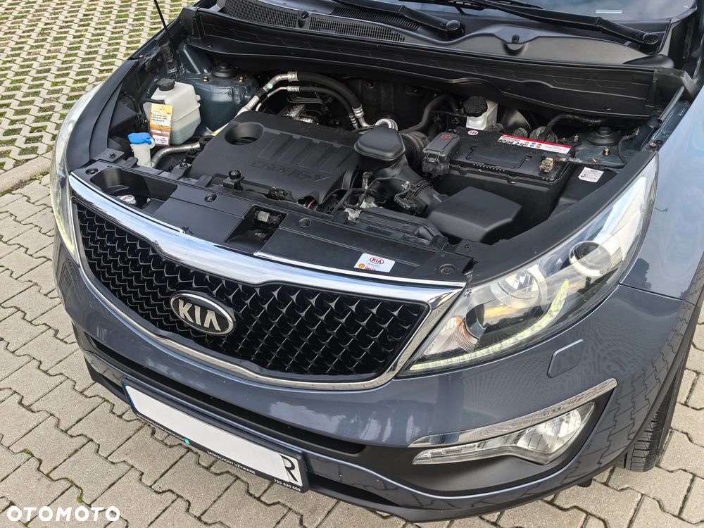 Kia Sportage 1.7 CRDI 2WD Dream-Team Edition - 12