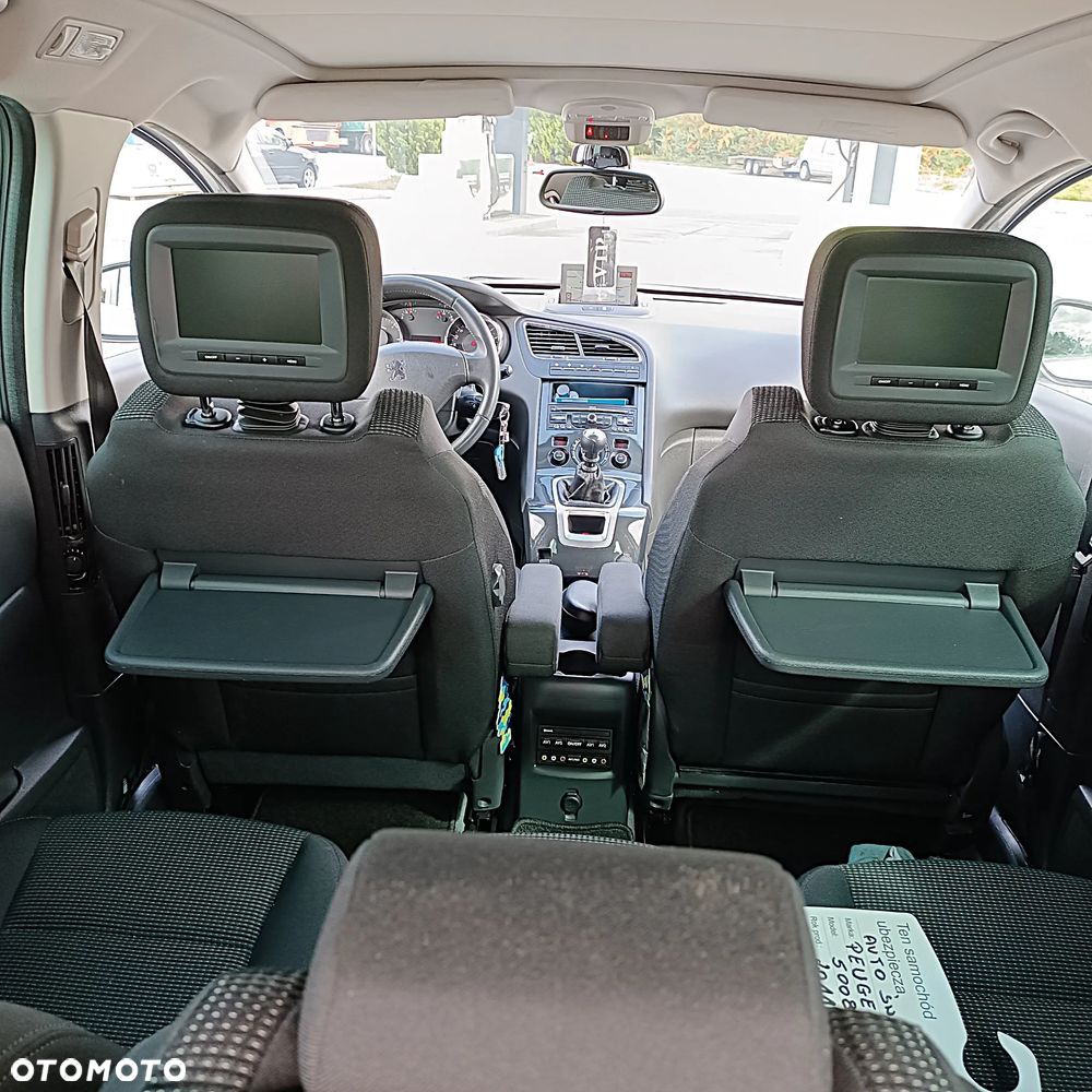 Peugeot 5008 2.0 HDi Family - 15