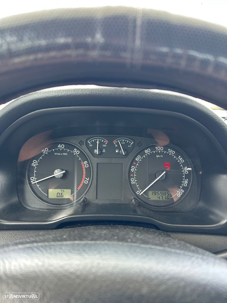 Skoda Octavia 1.4 Ambiente - 6