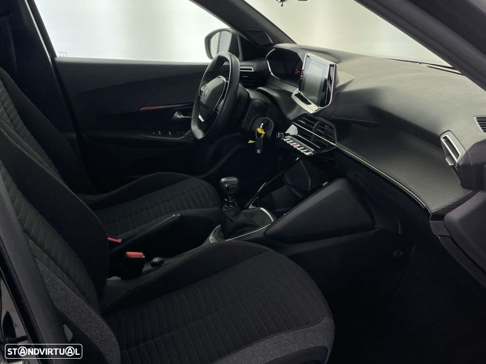 Peugeot 2008 1.2 PureTech Active - 22